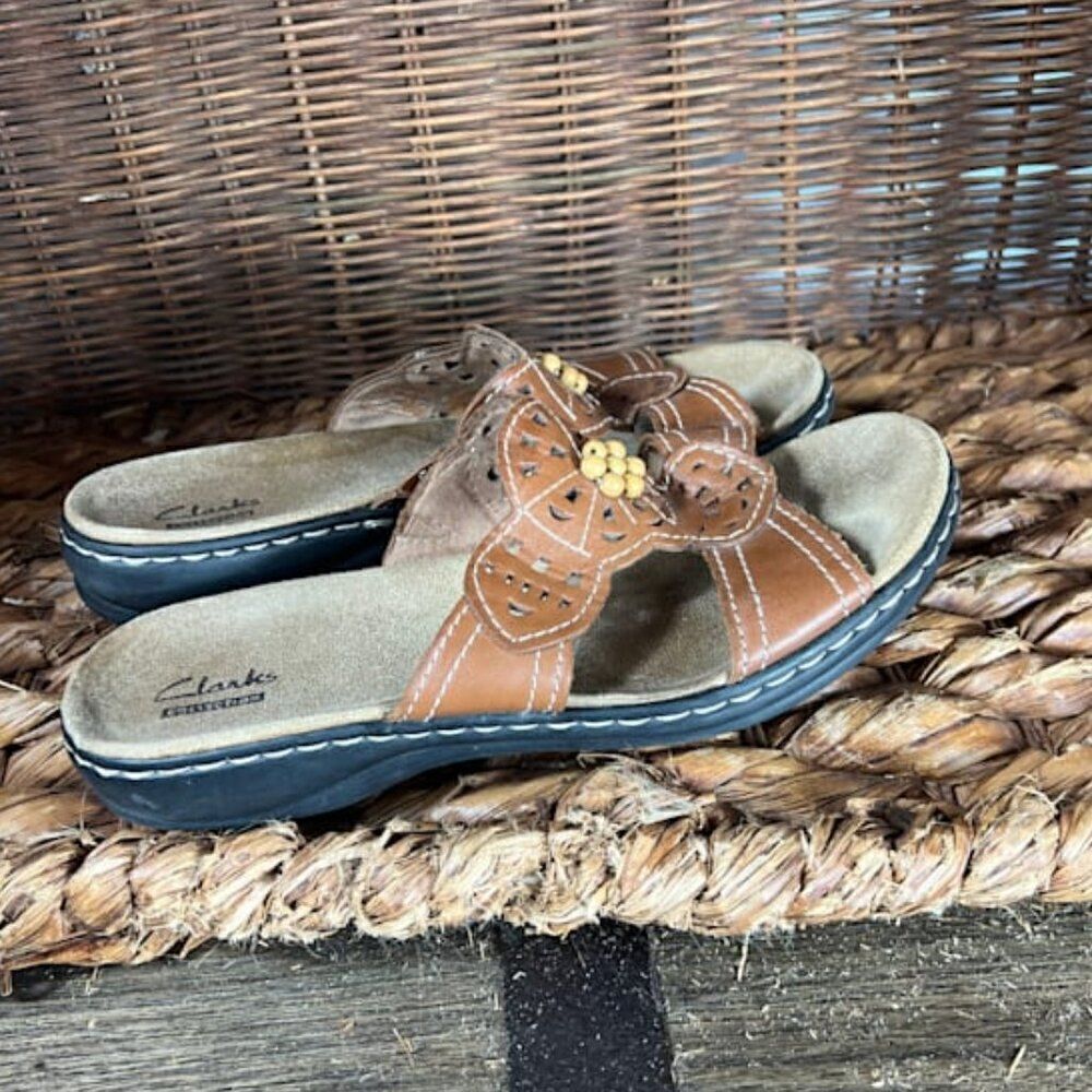 Clarks Women's Brown Leather Open Toe Slides Sandals‎ Size 7